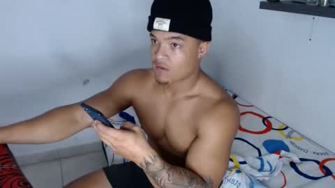 Dominic online show from October 13, 2:22 am