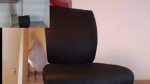 Snapshot of lordbyron444 chatting on June 16, 7:27 pm Lord Byron online show from June 16, 7:27 pm