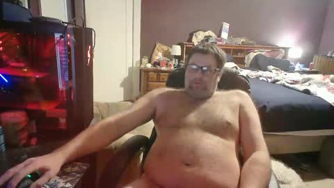 Snapshot of lordimaran chatting on February 9, 5:50 am lordimarans room online show from February 9, 5:50 am