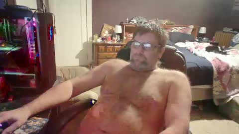 Snapshot of lordimaran chatting on February 12, 11:09 pm lordimarans room online show from February 12, 11:09 pm