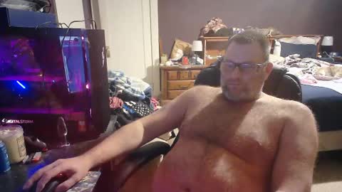 Snapshot of lordimaran chatting on March 8, 1:17 am lordimarans room online show from March 8, 1:17 am