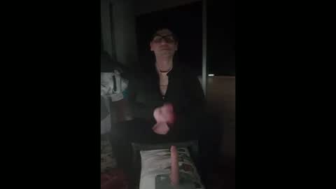 Snapshot of lordraziel290163 chatting on February 3, 12:53 am kh4ls3 online show from February 3, 12:53 am