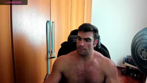 Snapshot of lordtroper chatting on December 4, 6:16 pm Lord Troper online show from December 4, 6:16 pm