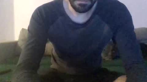 Snapshot of lordv122 chatting on December 16, 9:42 pm Benjamin online show from December 16, 9:42 pm