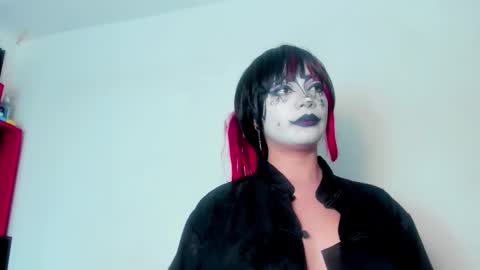 Snapshot of loredepp chatting on February 20, 8:49 am Lore Depp online show from February 20, 8:49 am