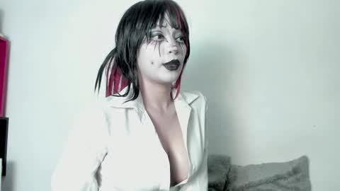 Snapshot of loredepp chatting on March 4, 8:20 am Lore Depp online show from March 4, 8:20 am