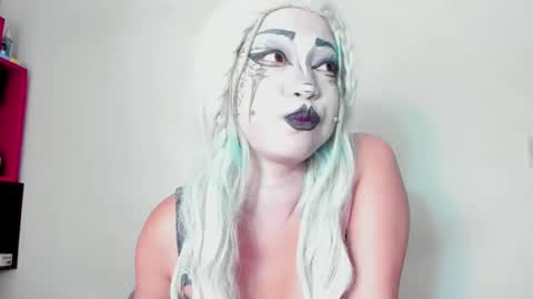 Snapshot of loredepp chatting on March 12, 8:20 am Lore Depp online show from March 12, 8:20 am