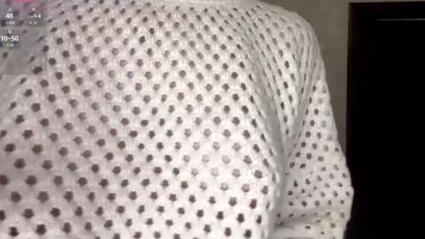 Snapshot of loreeluben chatting on December 3, 2:15 pm Olivia online show from December 3, 2:15 pm