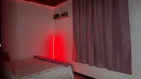 lorem_adams online show from July 28, 1:34 am