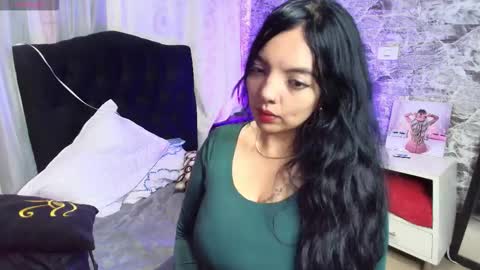 Loren online show from March 14, 2:44 pm