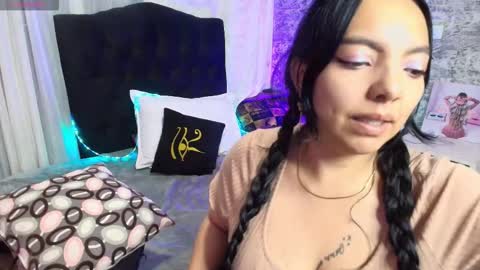 Loren online show from March 18, 10:13 pm