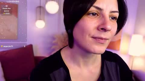 Loren online show from January 12, 8:08 am