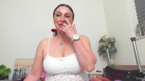 Snapshot of lorena422 chatting on May 21, 7:32 pm Hi Im Lorena an independent model Im waiting for you for any craziness you dream of... online show from May 21, 7:32 pm
