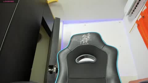 Lorena Parlove online show from January 8, 2:14 pm