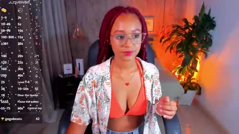 Snapshot of lorena_vieira_ chatting on December 8, 12:51 am Lorena Vieira online show from December 8, 12:51 am