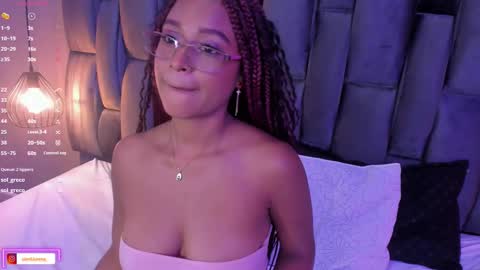 Snapshot of lorena_vieira_ chatting on February 28, 12:21 am Lorena Vieira online show from February 28, 12:21 am