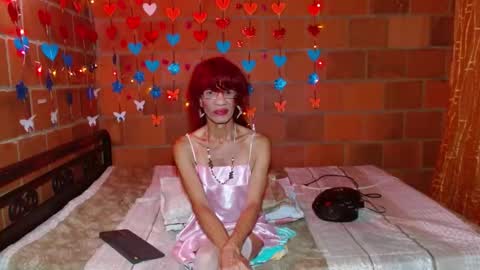 Lorena Capelli online show from January 8, 7:03 am