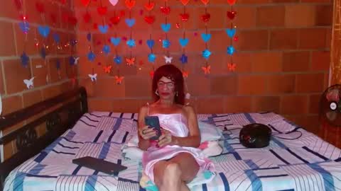 Lorena Capelli online show from February 5, 9:36 am