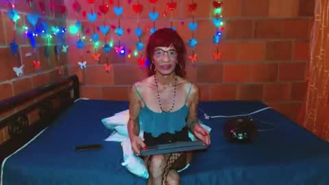 Lorena Capelli online show from February 19, 2:01 am
