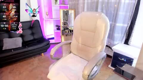 Snapshot of lorenalover24 chatting on September 23, 8:34 pm Lorena online show from September 23, 8:34 pm