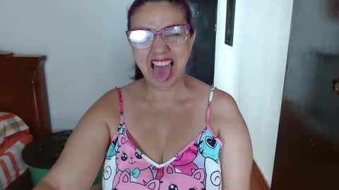 Lorena.. online show from January 28, 3:35 pm