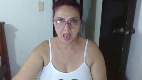 Lorena.. online show from February 18, 1:10 am