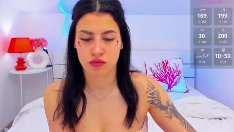 Loren online show from March 25, 11:05 am