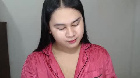 LOREN online show from January 11, 6:33 pm