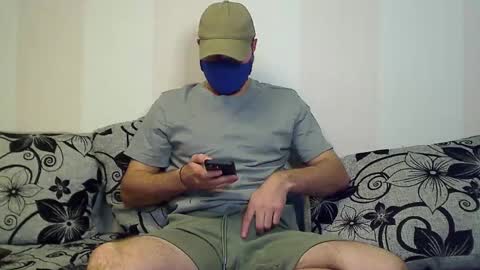 Snapshot of lorenso1518 chatting on November 18, 7:24 am lorenso1518 online show from November 18, 7:24 am