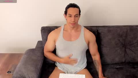 Lorenzo F online show from July 23, 11:35 pm