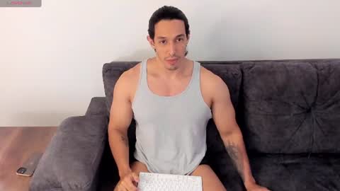 Lorenzo F online show from July 26, 10:49 pm