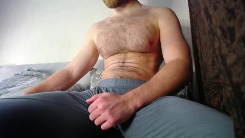 Lorenz online show from March 1, 10:45 am