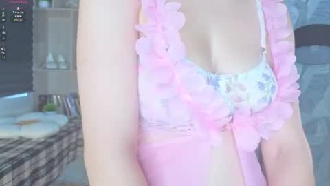 lorettedarsi online show from July 6, 1:02 am