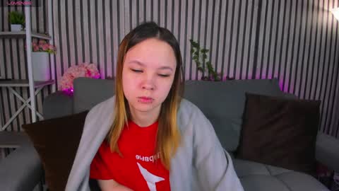 Snapshot of lori_blossom chatting on March 24, 12:59 am LORI online show from March 24, 12:59 am