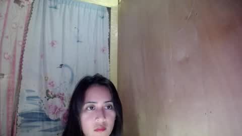 Snapshot of lori_luxe chatting on November 18, 5:06 pm LORI online show from November 18, 5:06 pm