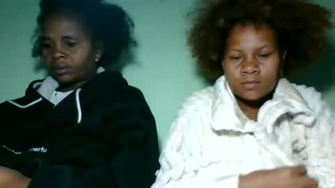 lorienne98 online show from June 8, 12:36 am