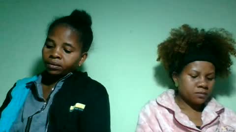 lorienne98 online show from June 12, 11:03 pm