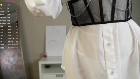 Snapshot of lornaelin chatting on October 19, 7:53 am Dia 700-1630Rose 1900-430UTC1 online show from October 19, 7:53 am