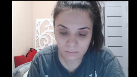 LorraGrey online show from December 9, 5:51 am