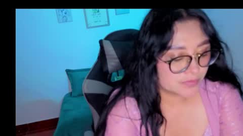 lory__666 online show from October 8, 9:12 pm