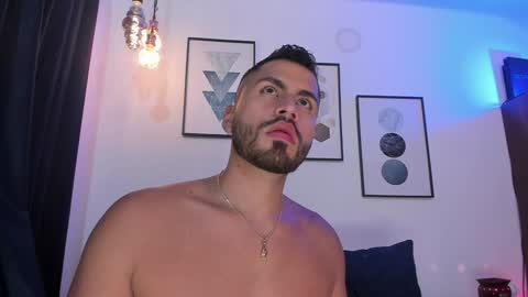 JUAN  JUAN online show from January 2, 8:35 pm