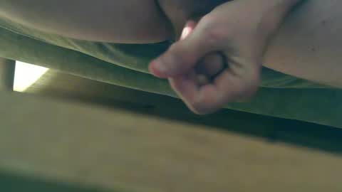 lost_angel75 online show from May 14, 10:27 pm