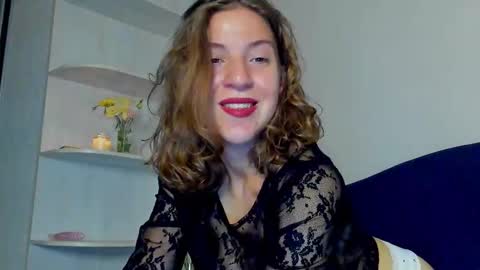 lost_moon online show from September 15, 7:58 pm