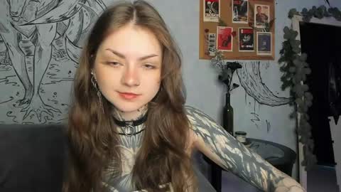 lostallice online show from May 24, 5:01 am