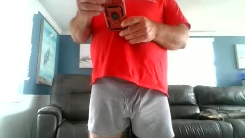 Snapshot of lostclover695 chatting on December 29, 5:33 pm lostclover695 online show from December 29, 5:33 pm