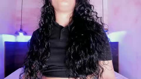 Snapshot of lotti_carter chatting on December 3, 2:37 pm Lotti online show from December 3, 2:37 pm