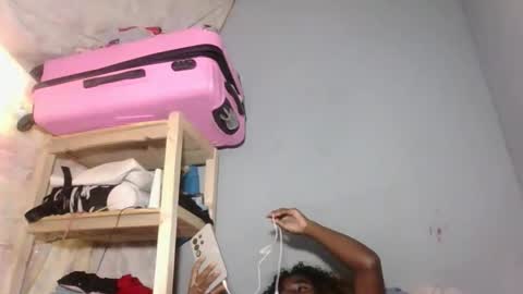 louane98 online show from February 8, 7:06 pm