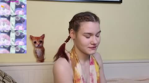 Snapshot of louannbisignano chatting on October 3, 6:49 pm Riley online show from October 3, 6:49 pm