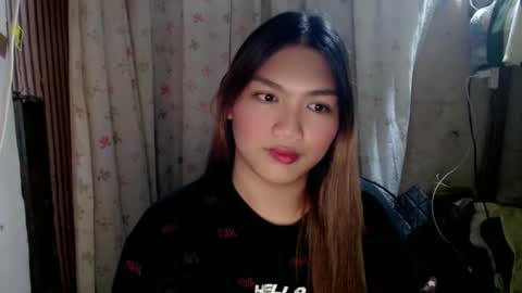 Sweet   online show from December 5, 4:23 pm