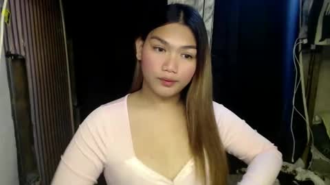 Sweet   online show from December 7, 9:55 pm